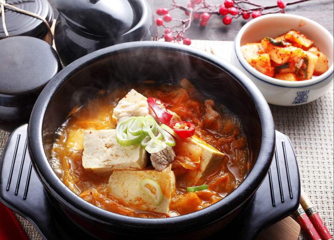 韩国泡菜锅,韩国泡菜锅的家常做法