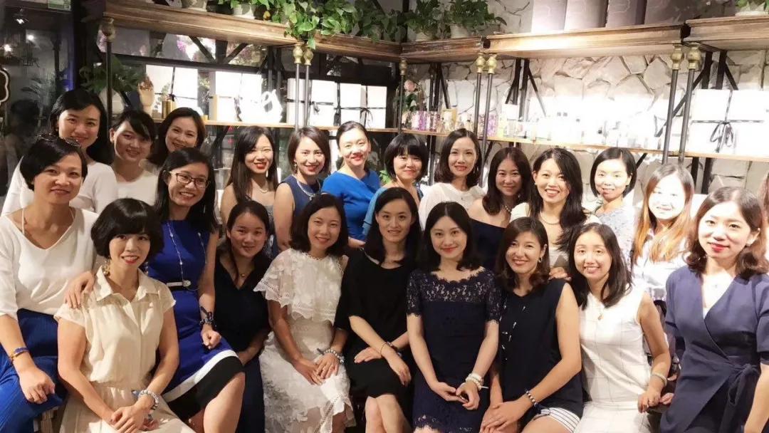 从全职妈妈，到编剧、美国律师 | 我的五年蜕变