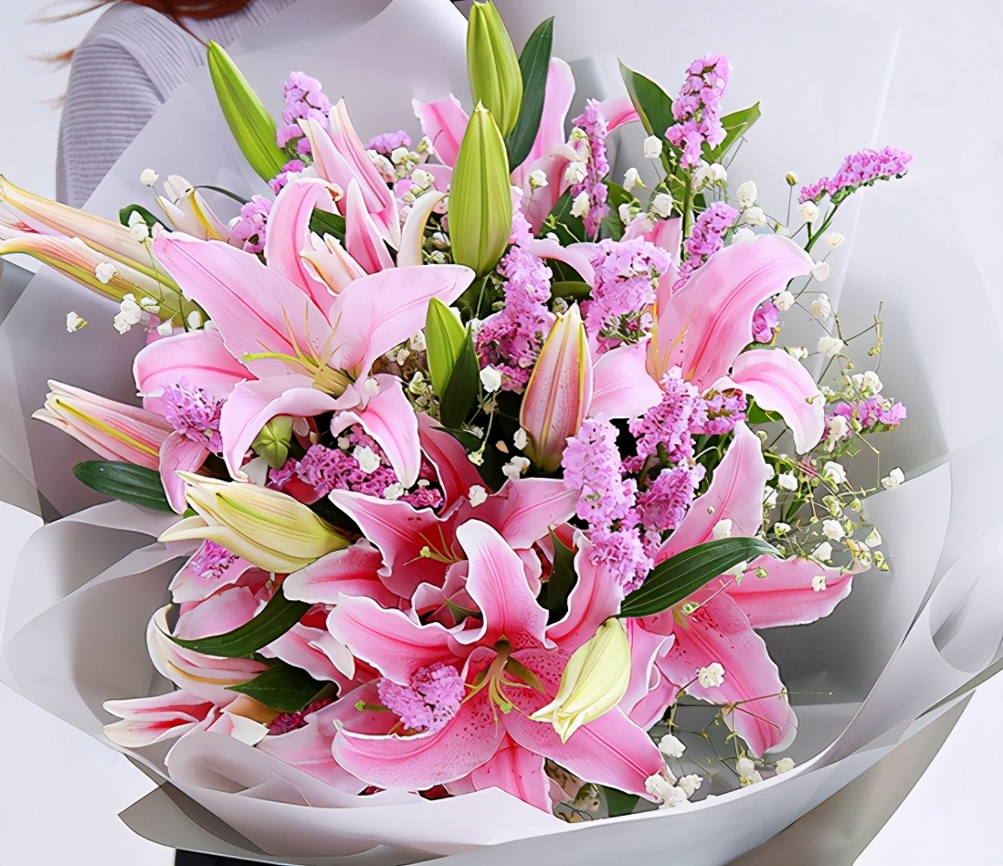 百合花代表什么意思 买什么花送女朋友最合适 - 汽车时代网
