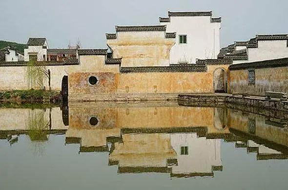 皖南民居传统艺术形式(皖南民居特点20字)