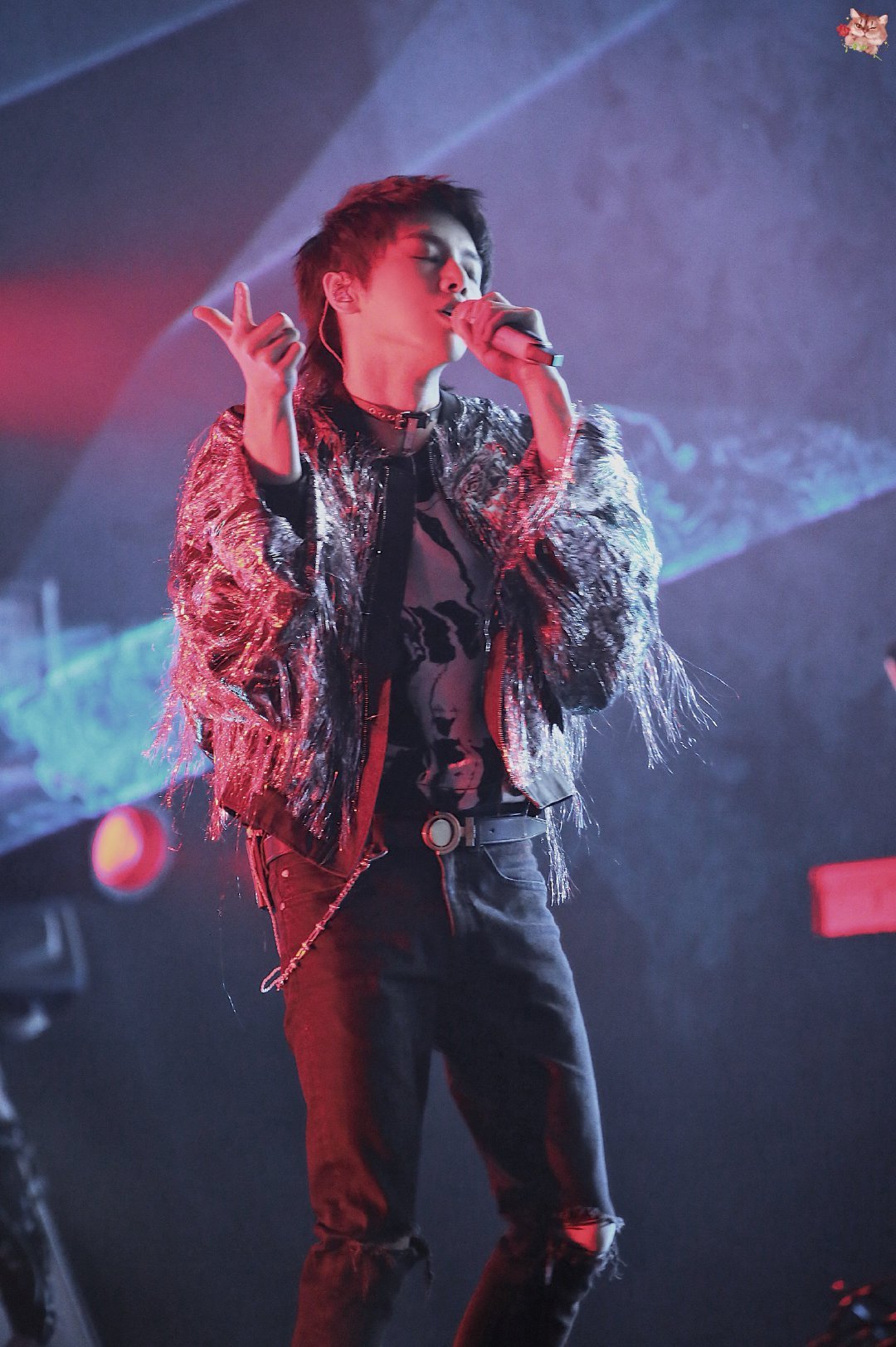 华晨宇《斗牛》:杀戮与悲悯共存,唯有善良才是最后的救赎