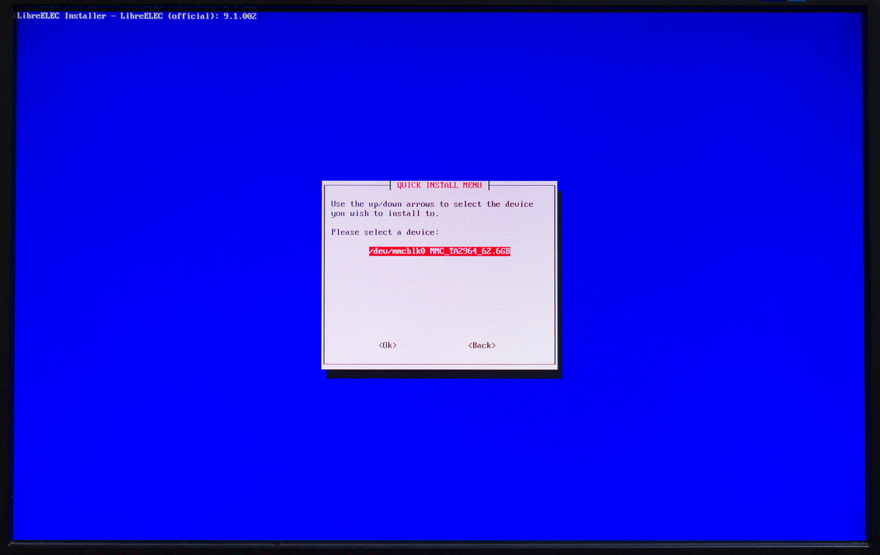 Intel NUC8CHK Chaco Canyon 开箱拆解评测