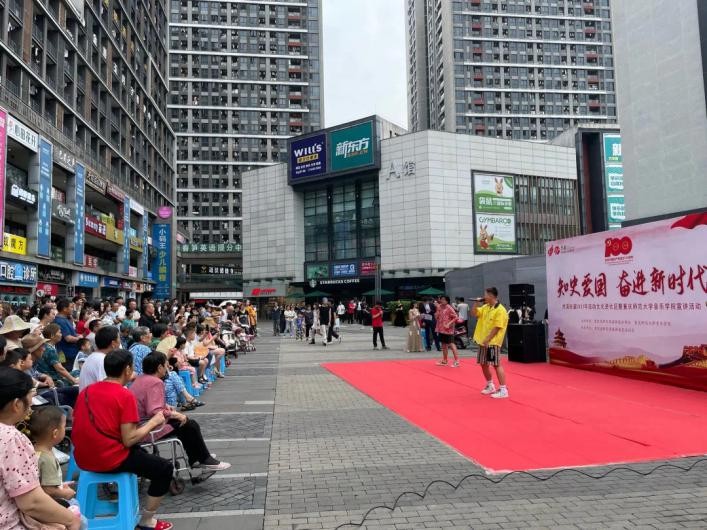 新华网、人民网等报道！因为“一件事”，重庆这群大学生“火”了！