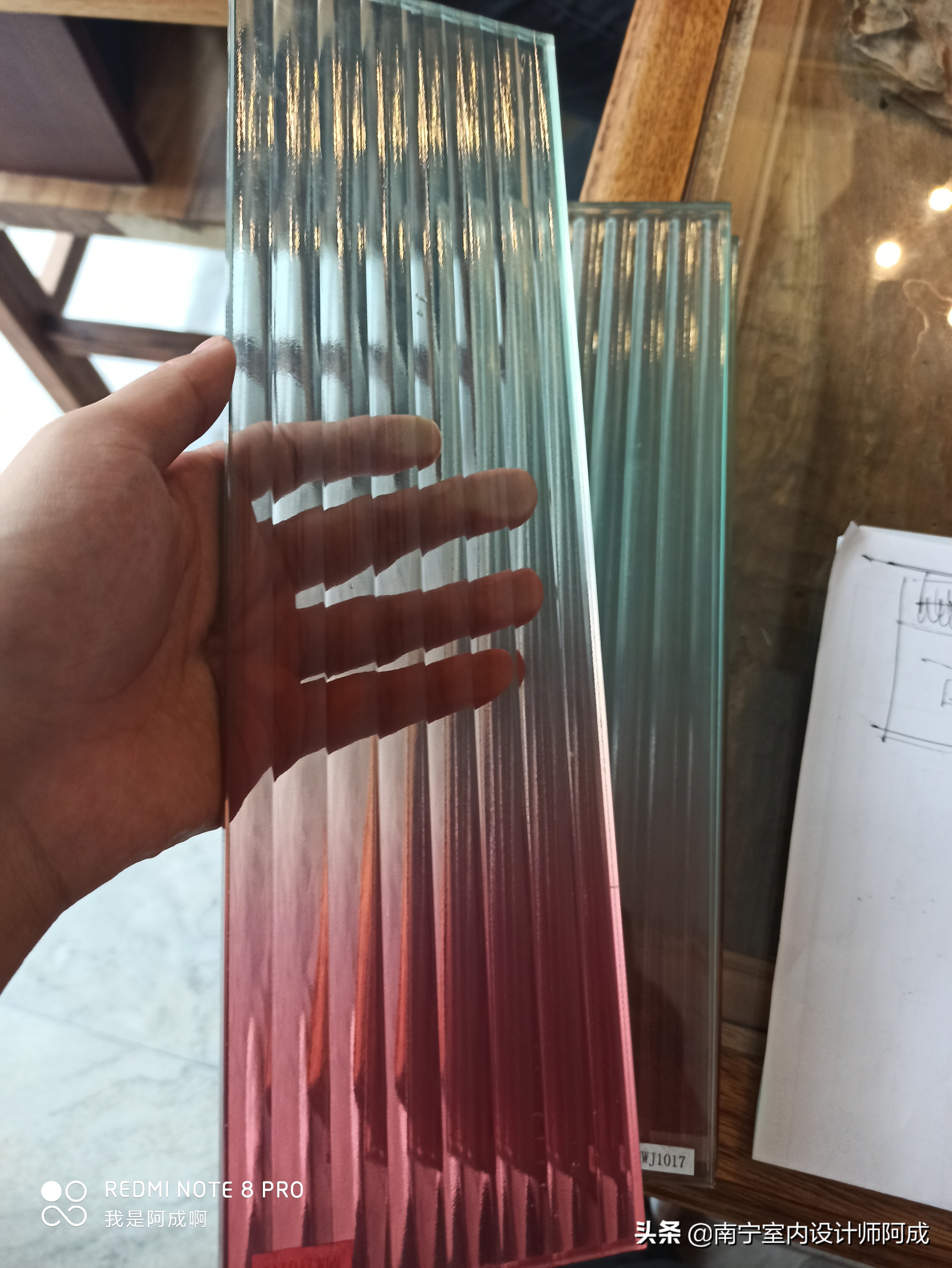 如果你有个异形结构店面，你会如何规划设计丨看看这家蛋糕店实景