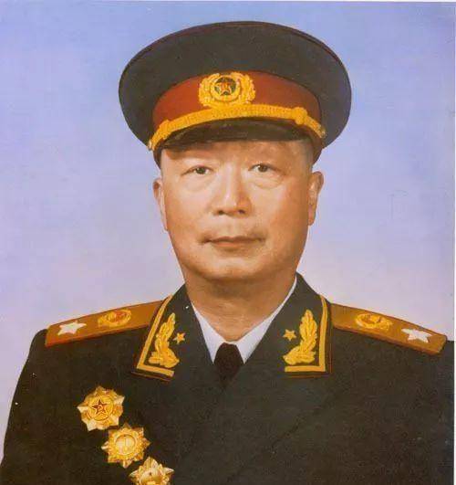 十大元帅临终遗言，林彪最凄惨？后代子女如今谁军衔最高？