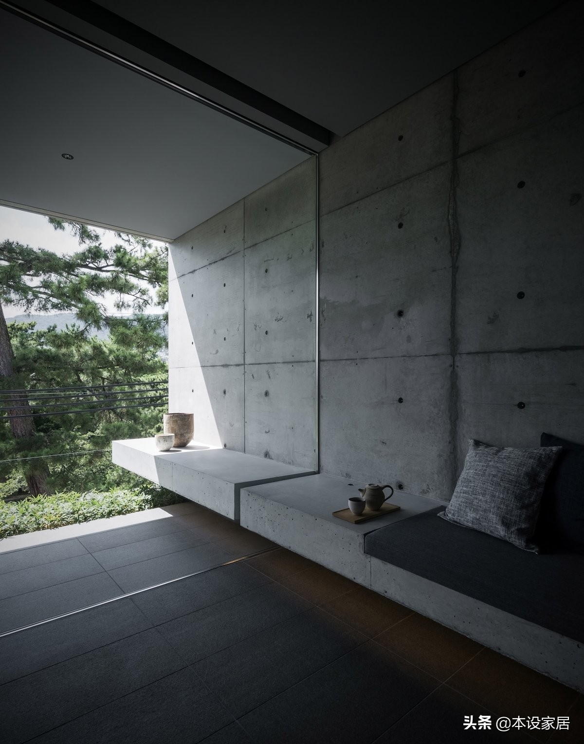 日本建筑师Go Fujita晒出清水混泥土别墅，引来无数网友围观，考究