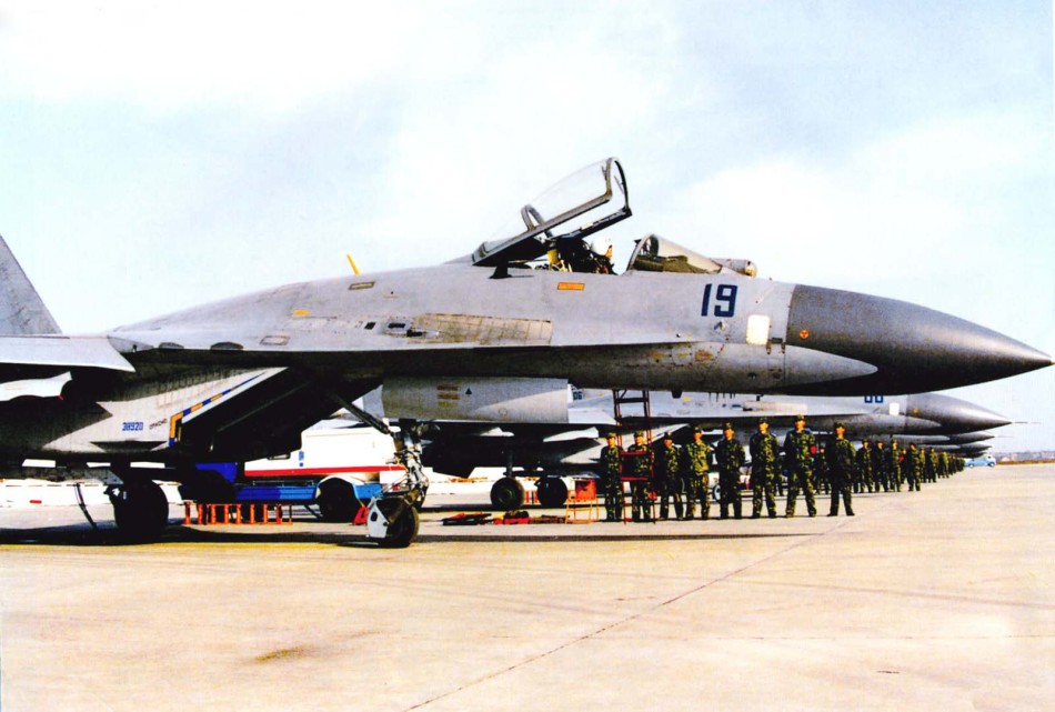 800�ܶ�500�ܣ�����������������ϣ��ж���������ս������Ա�