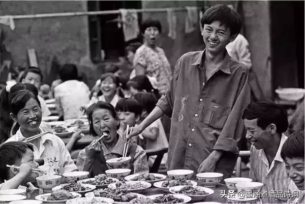 忆往昔：回顾高考40年，每一张照片都是一代人的青春写照