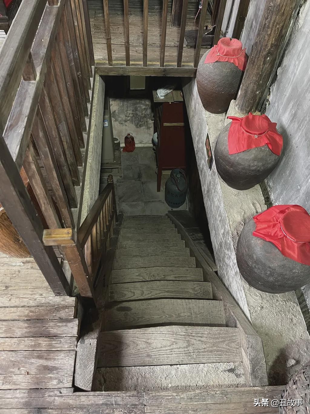 30岁辞职回乡学酿酒，父亲气得大骂