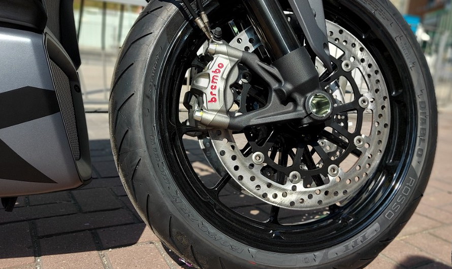 骠哥问答6：二手本田CB500X与宝马F700GS如何选？