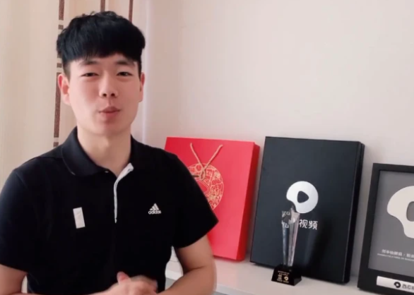 迷你世界忆涵露脸了迷你世界忆涵露脸了视频