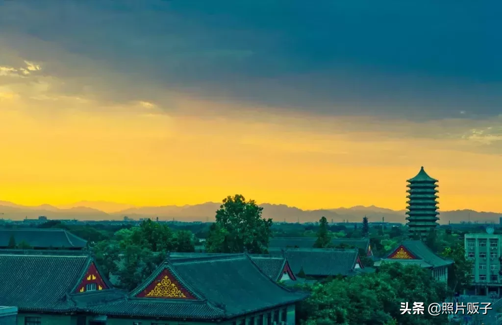 中国最美6所大学，镜头下的它们，不出意外的好看