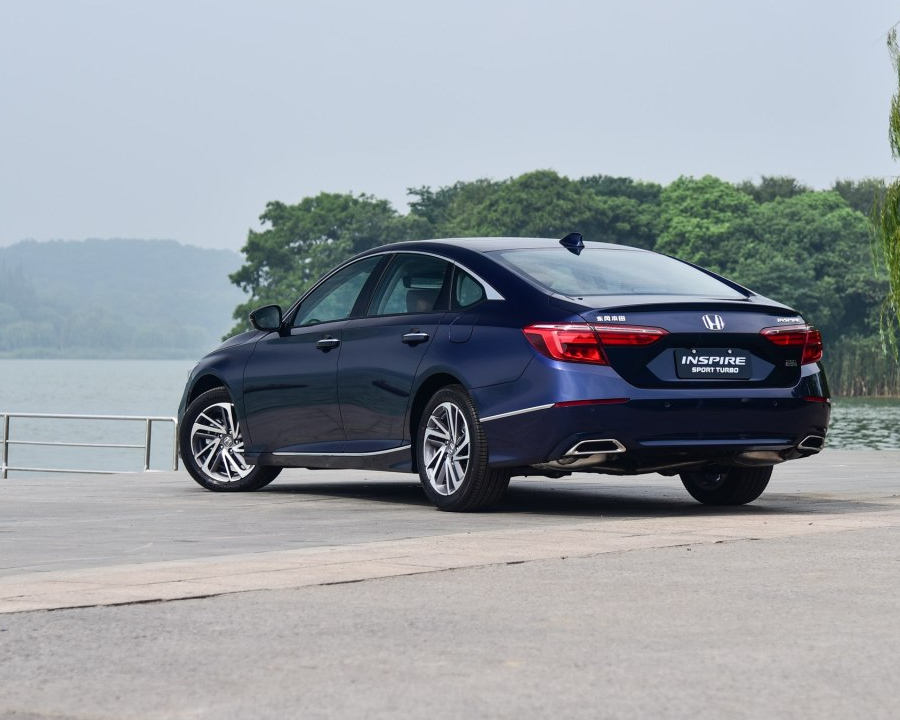 东风本田旗舰轿车,混动车型才售20万,却始终卖不过雅阁,为何?
