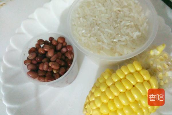 红豆米饭的做法（轻松做出好吃又松软香甜软糯的红豆米饭）