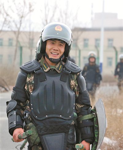 烈士一等功待遇放弃清华投身军营的王成龙