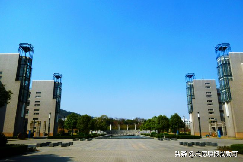 河海大学简介（这所大学名字低调）