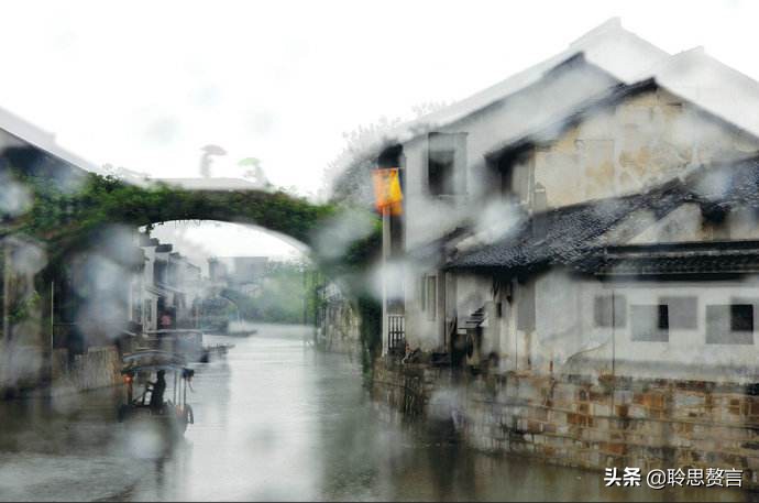 昨夜诗词精选三十四首 昨夜星辰昨夜风，画楼西畔桂堂东