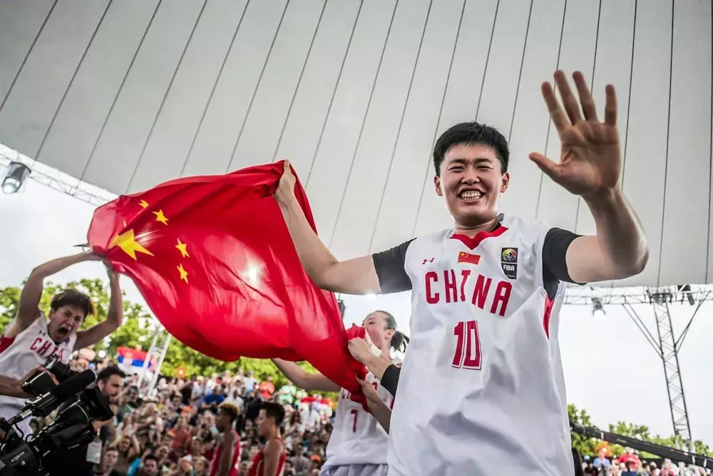 2017女篮3x3世界杯(中国3X3女篮称霸世界杯！中国篮球第一个世界冠军！姑娘们太棒了)