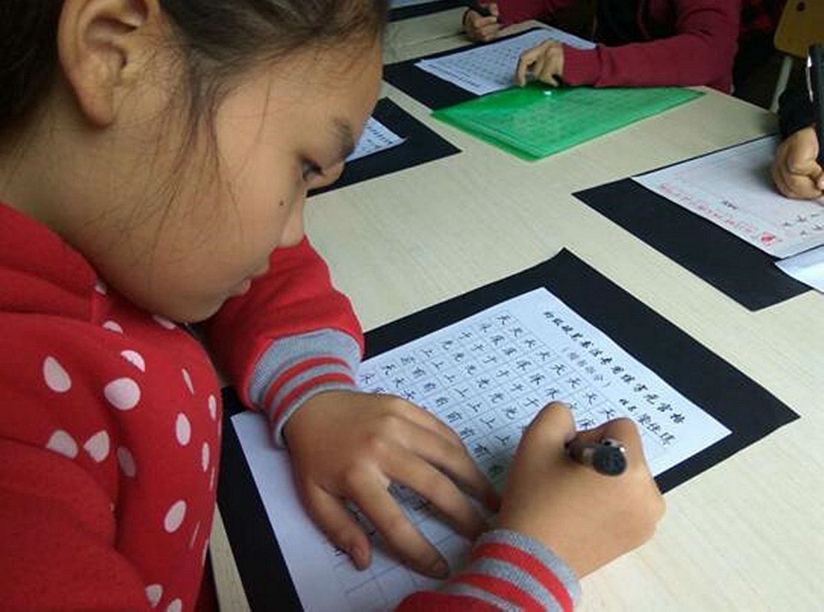 高考出现的“神仙卷面”惊艳众人，阅卷老师感慨：看了舍不得扣分