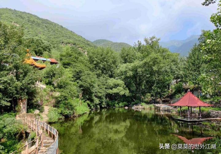 北京门头沟，深山中的寺庙群，却是山水融合的风水宝地，值得一观