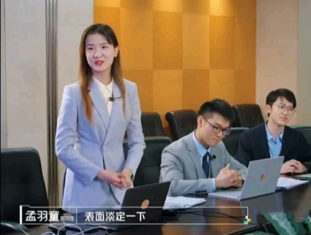 22岁的孟羽童，将被培养成第二个“董明珠”，她有多优秀？