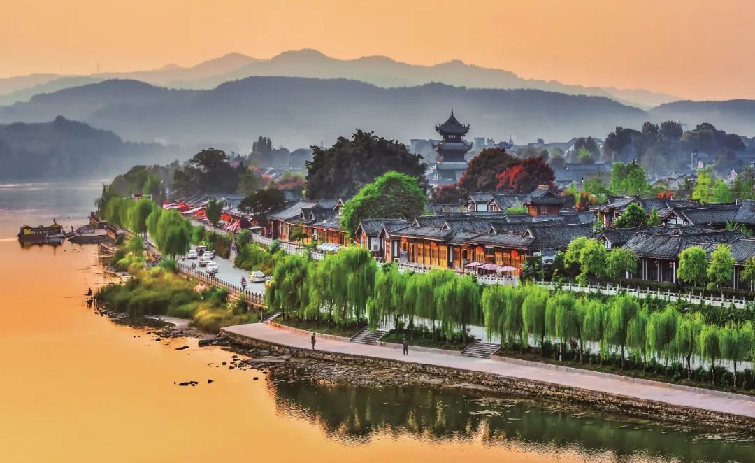 阆中市属于四川省哪个市(厉害了!四川阆中市实力上榜)