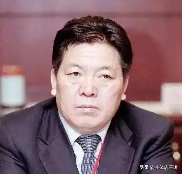 悲情首富李海仓：47岁公司遇害，儿子败光家产消失