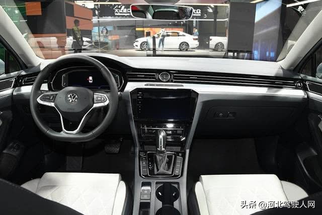一汽-大众新款迈腾导购手册 推荐330 380 TSI DSG 豪华型