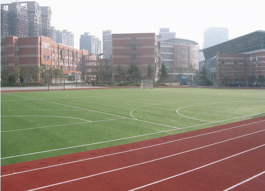 与龙岗不一样的坂田，凭啥在今年成为网红片区