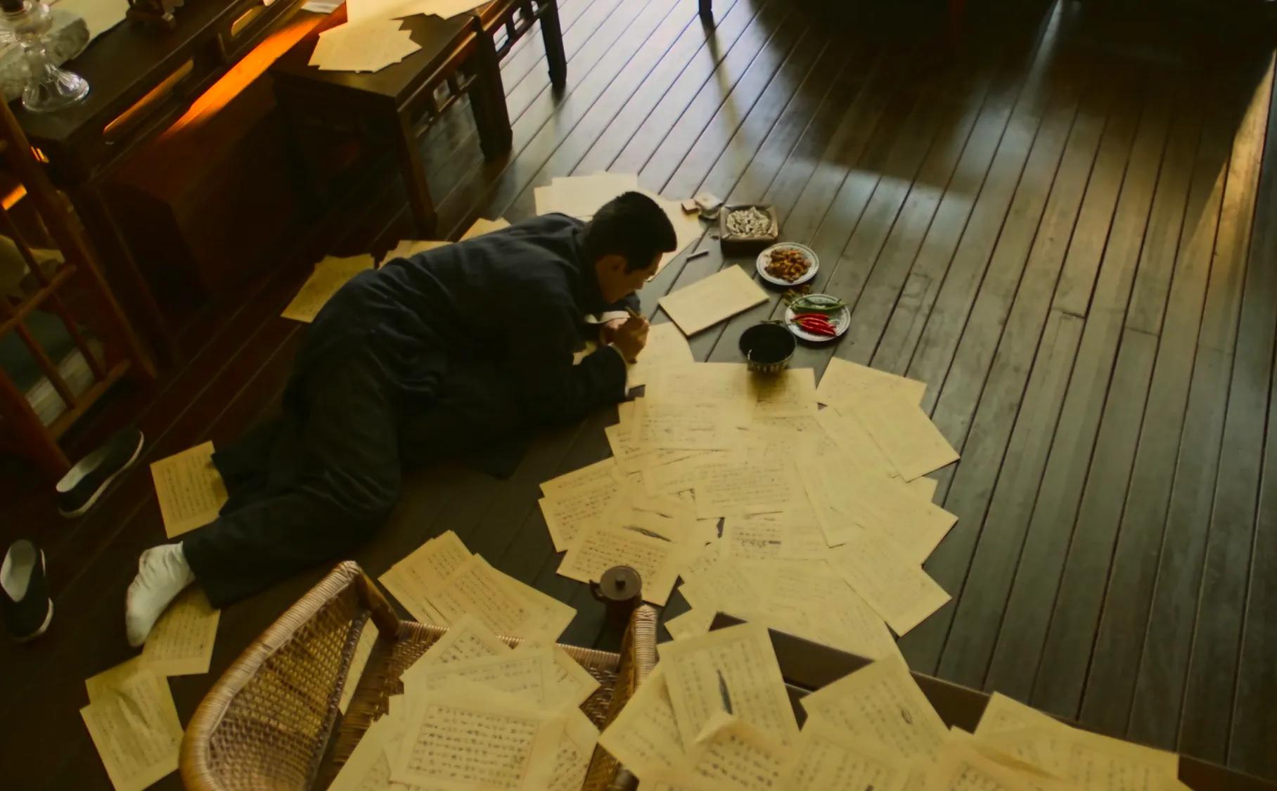 觉醒年代鲁迅先生出场第几集（出场情景非常普通但很震撼）