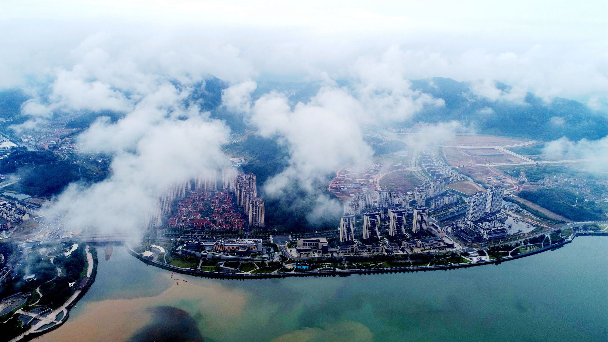 浙江仙居：烟雨江南 水墨画卷