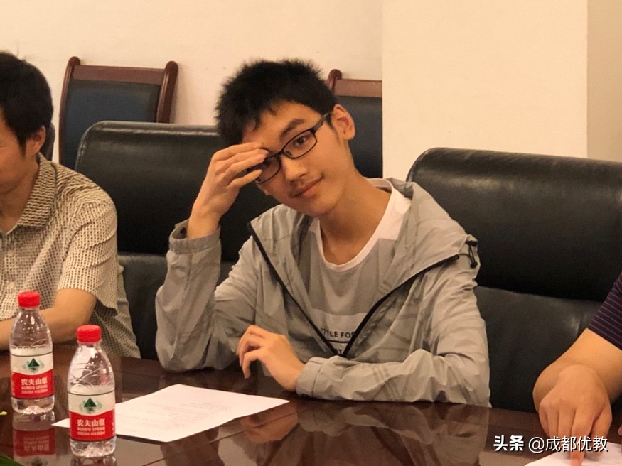 高考理综王者！成都七中实验张家瑜分享学习经验