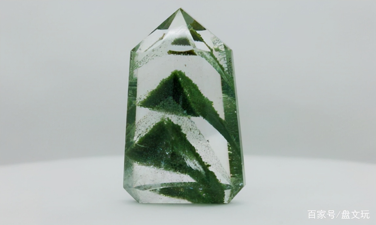 绿水晶代表什么(「绿幽灵水晶」最宝贵的四种形态)