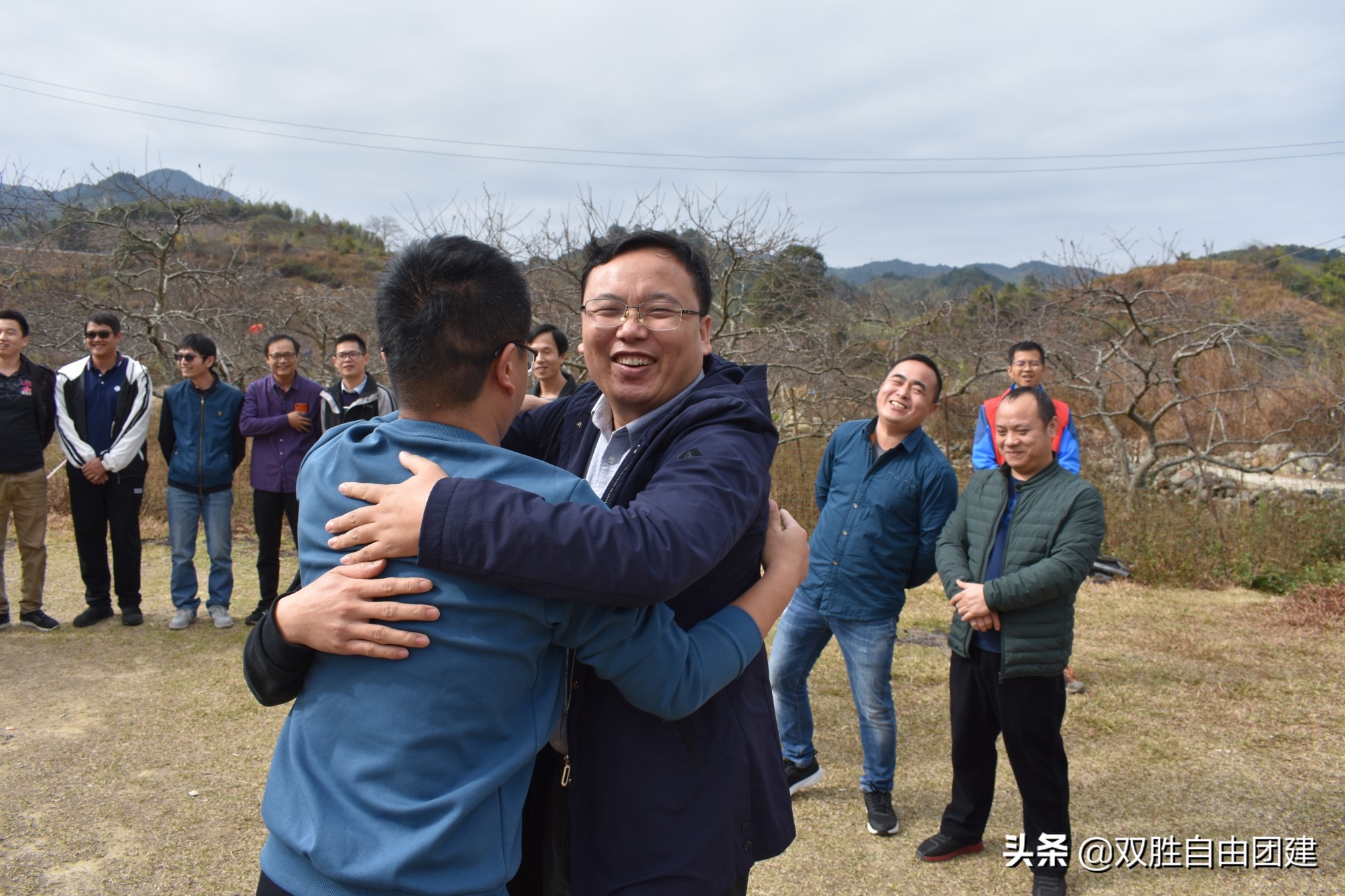 吹响徒步口号，踏上人生旅程