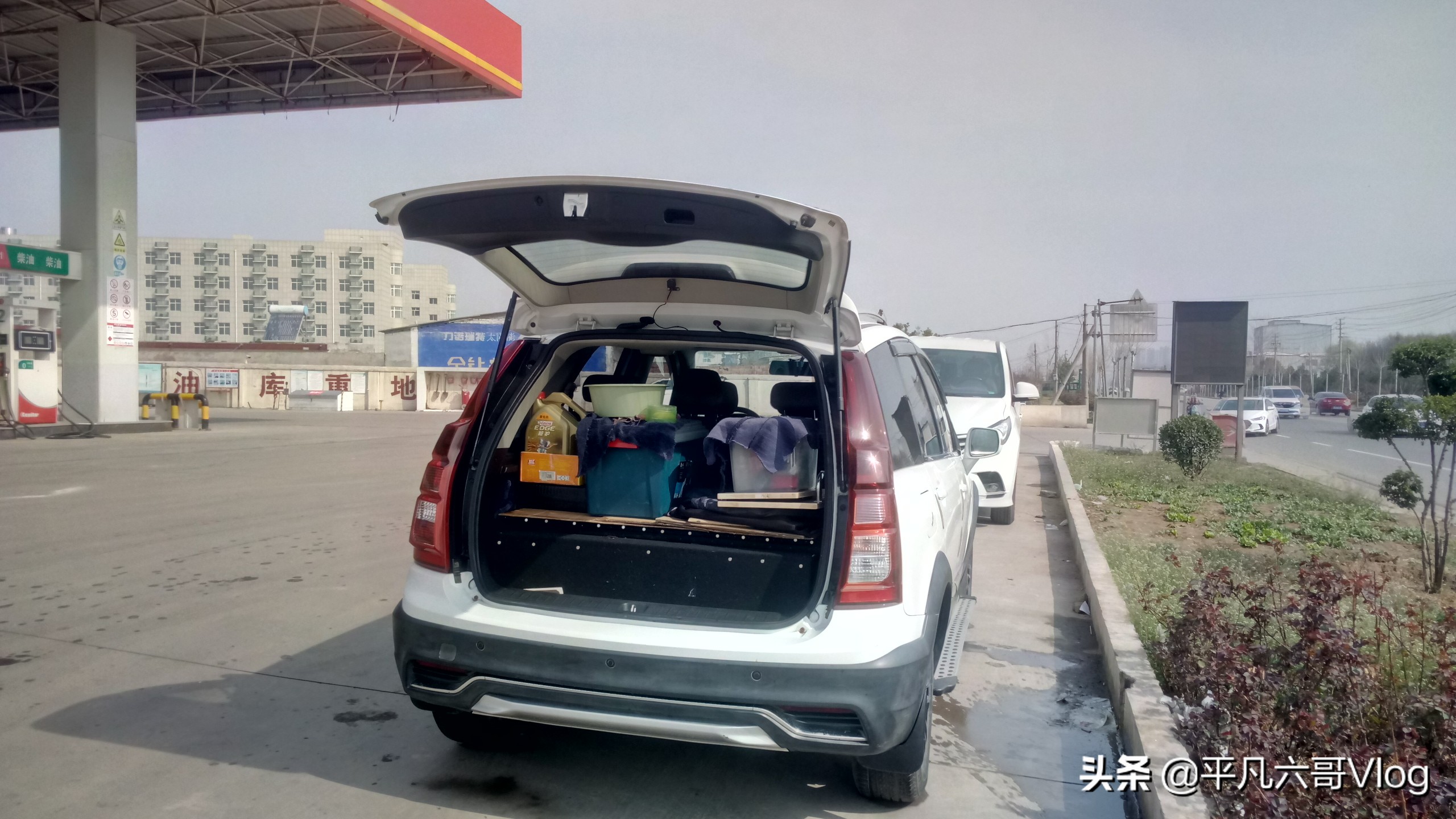 自己的爱车如何清洗才省钱？看看我的操作，你就明白了