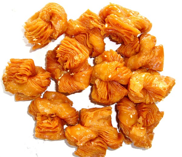 崞阳麻叶手艺大致形成于清末,至今已有上百年的历史,九十年代以后逐步