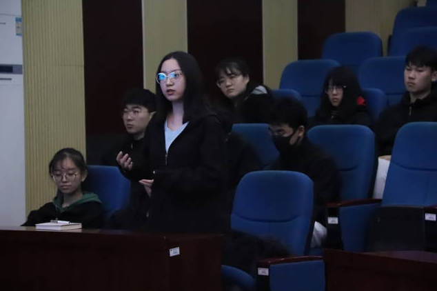 一所二本院校成为“黑马”，分数线堪比清北，学生表示想静静