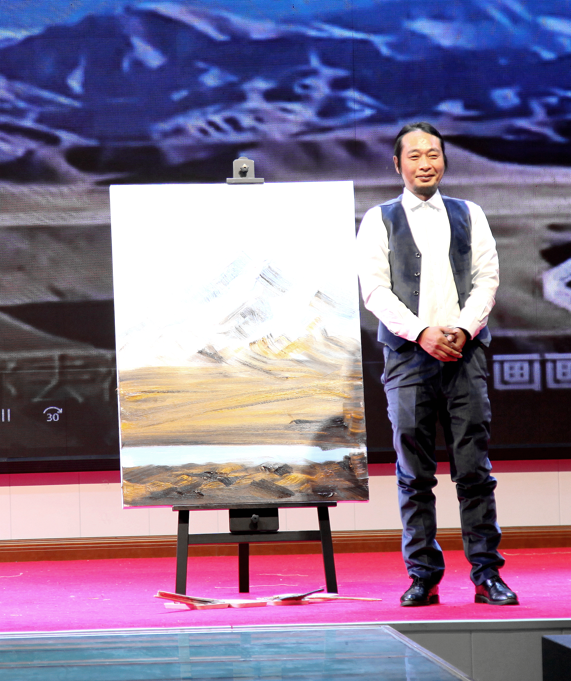 共享蓝天助残公益音乐会在成都举行