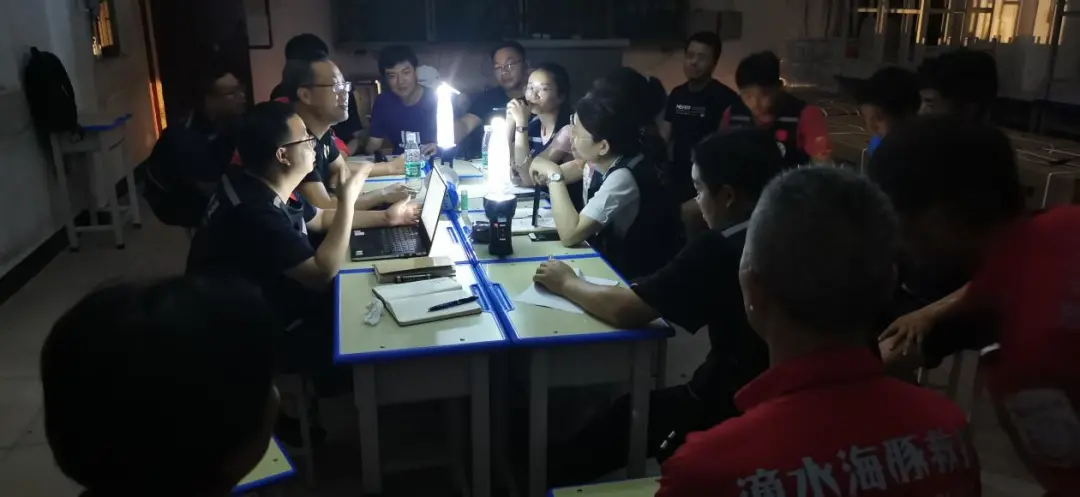 满足灾民需求，一切从实际出发！