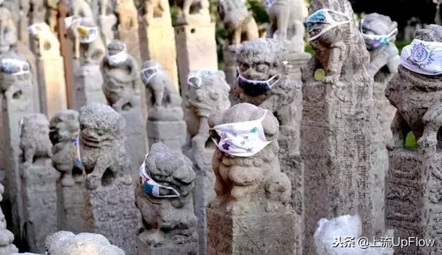 校园雕塑，当代大学生的快乐源泉！