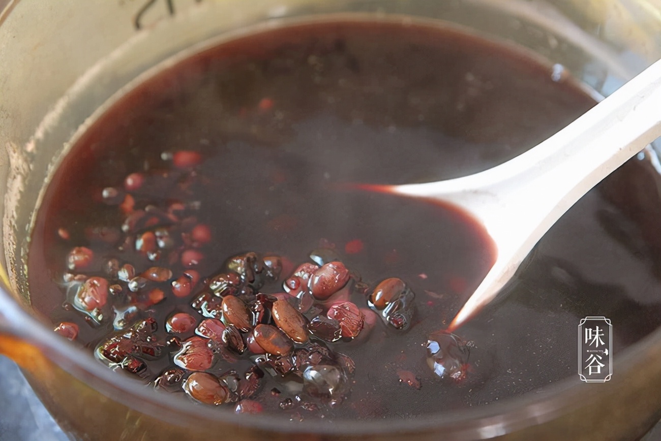 立冬过后，用这4种食材煮粥，软糯香甜还暖身，大人孩子都爱喝