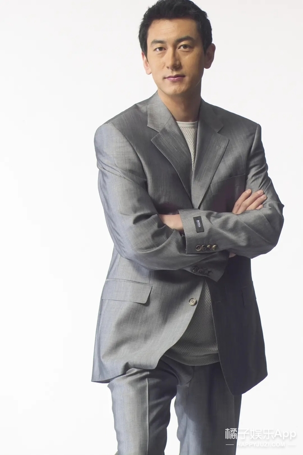 能说会道的哥哥了解下！高学历男神主持撞脸陈晓玄彬，该pick谁？