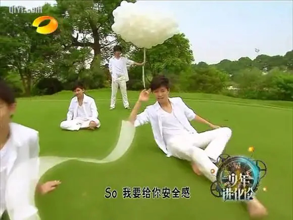 王俊凯蔡徐坤止步200强，被他淘汰就能成顶流，选秀还有潜伏期