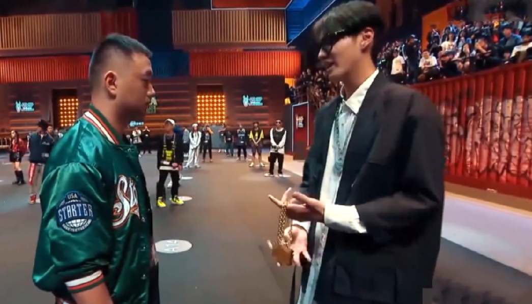 药水哥要被封杀？给向佐道歉引热议，第四季功夫嘉年华令人期待