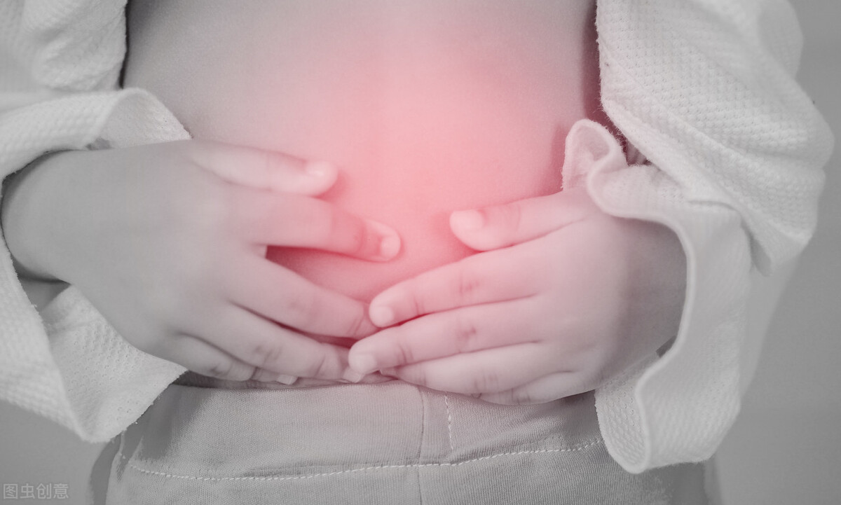 急性肠胃炎是如何“起哄”的？这4个“不舒服”一出现，赶紧就医