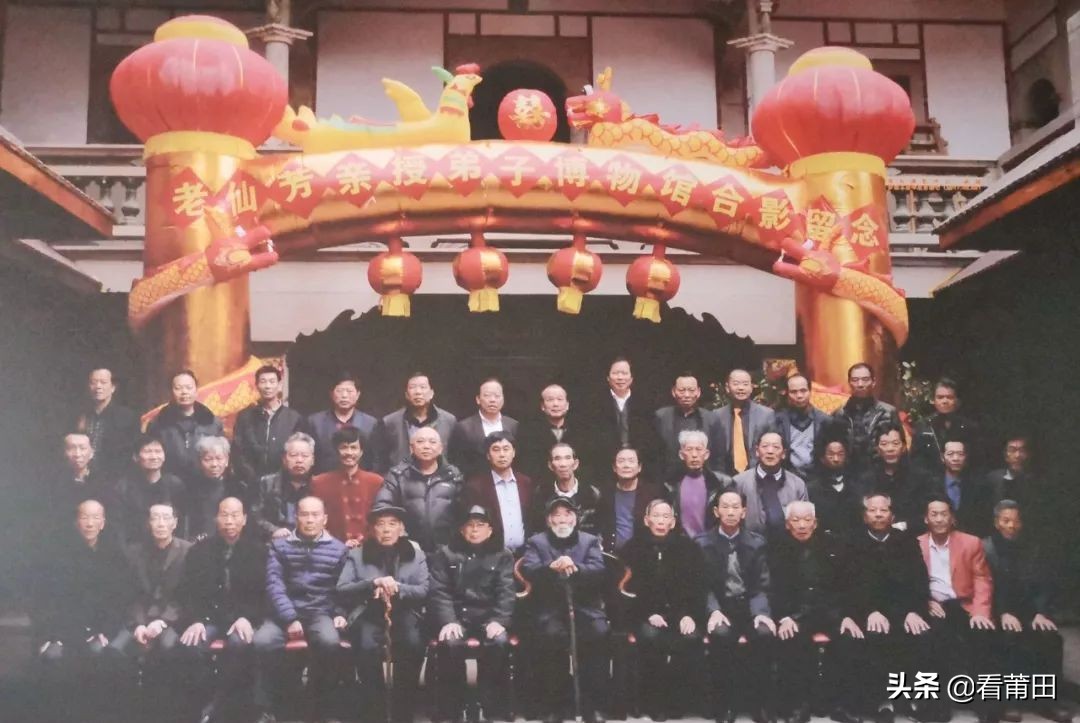 属于莆田北高人的传奇行业：一座小镇坐拥千亿“黄金帝国”