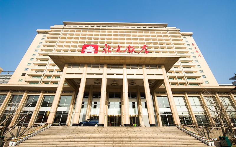 1986年大学生叛变（上海一女党员叛变）