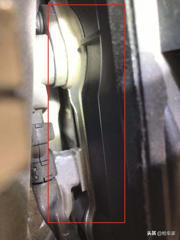 4年贬值40万的奔驰SLK 收入到多少你会买这款车？