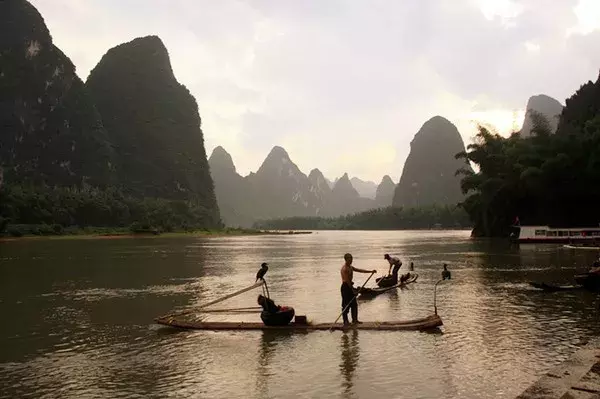 寻一处静谧，赶一场春雨