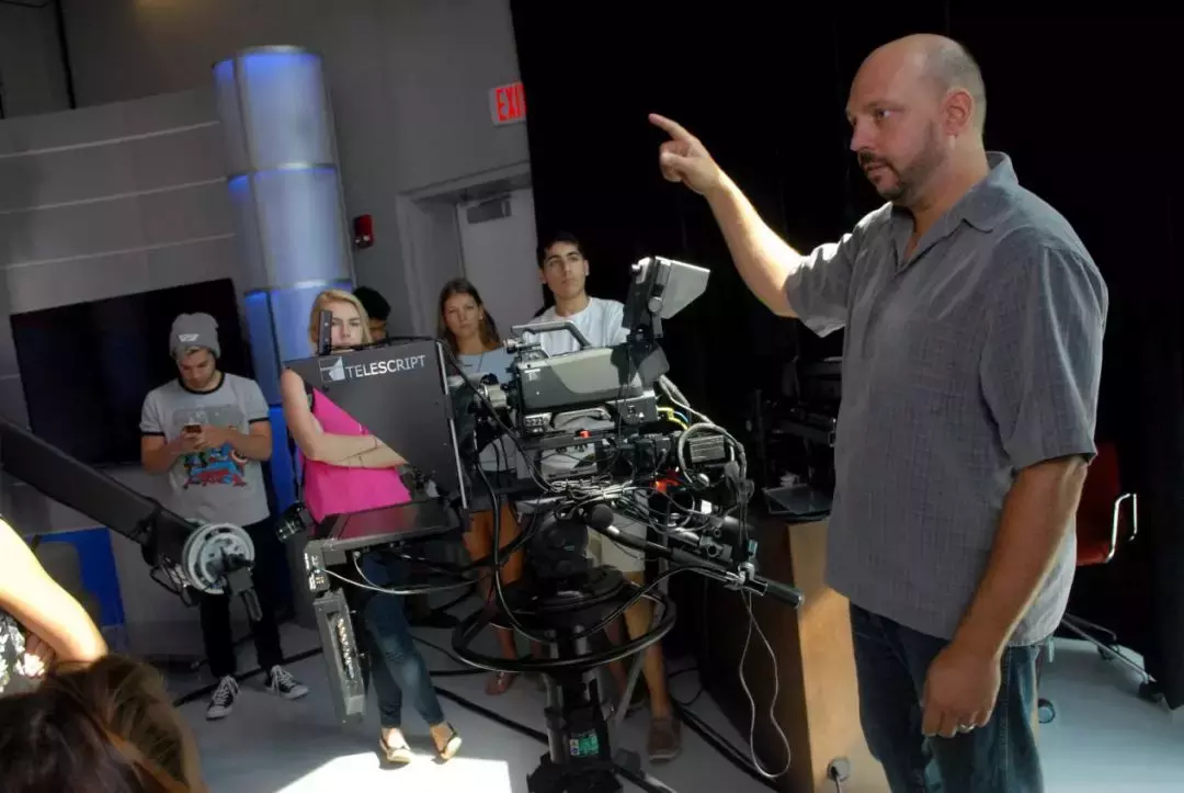 编导留学，央视等你